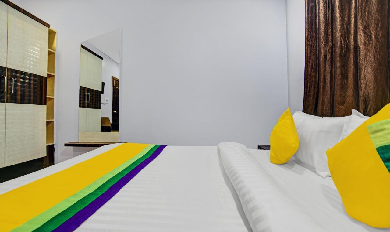 Itsy By Treebo - Utsav Inn Indore Buitenkant foto