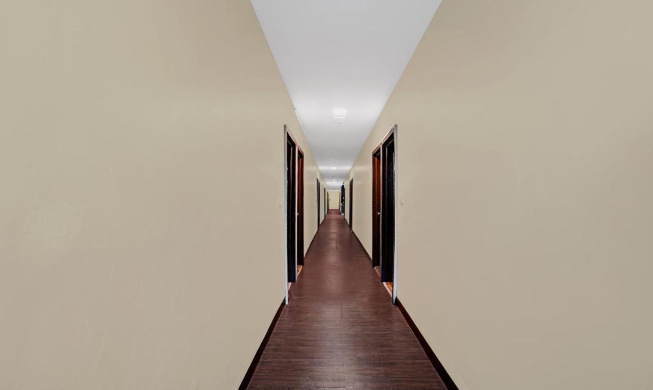 Itsy By Treebo - Utsav Inn Indore Buitenkant foto