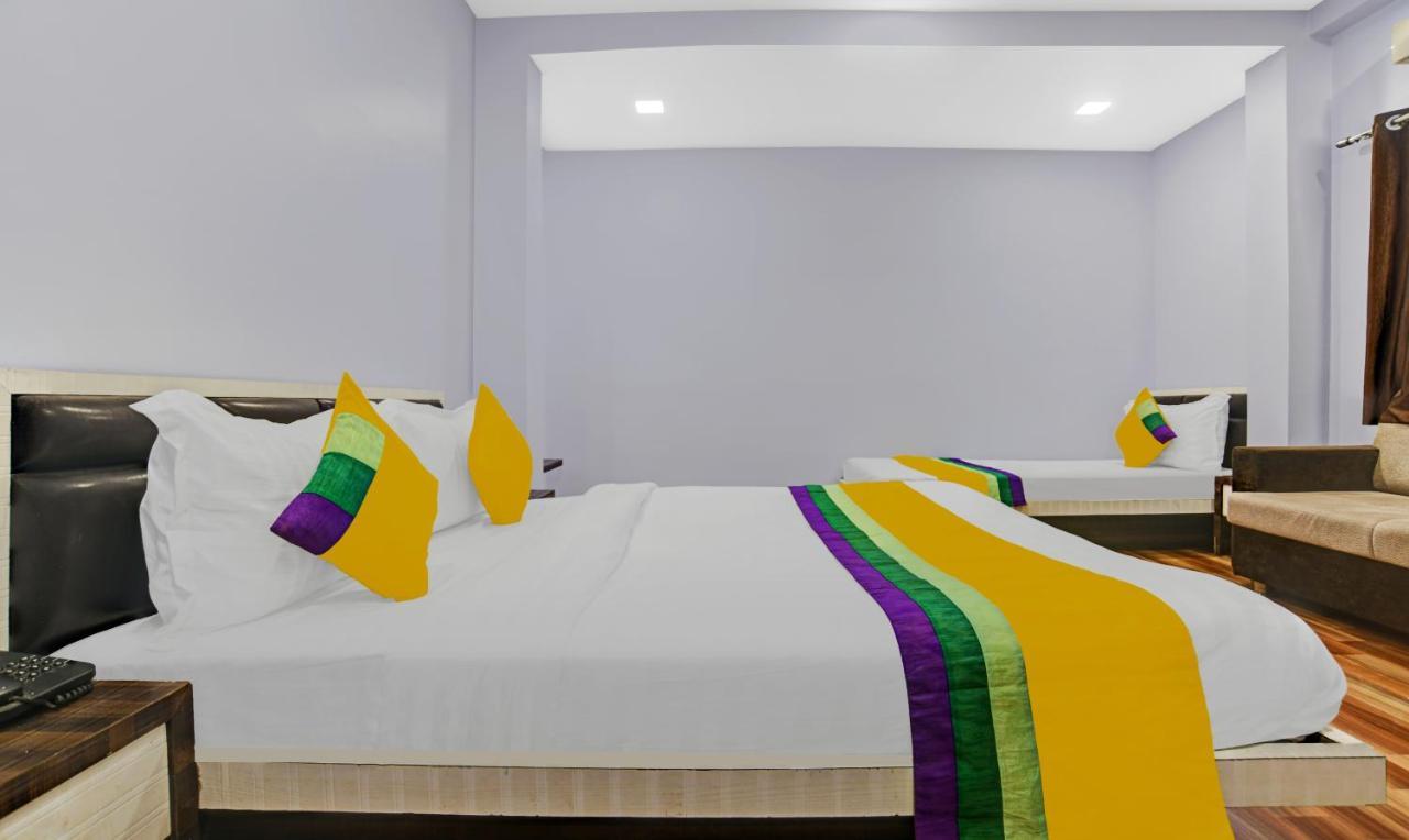 Itsy By Treebo - Utsav Inn Indore Buitenkant foto