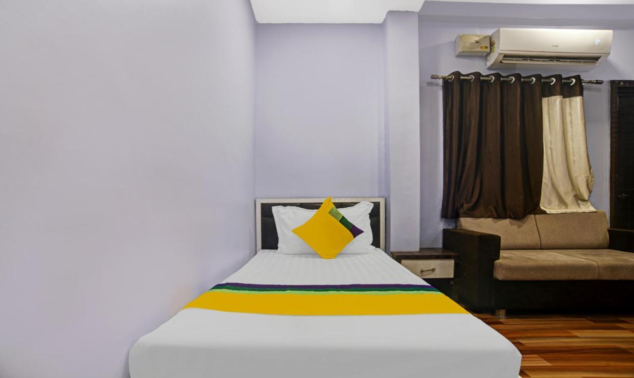 Itsy By Treebo - Utsav Inn Indore Buitenkant foto